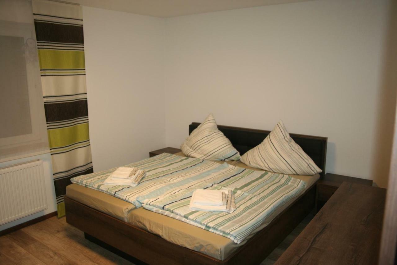 Privat Unterkunft Schreiber Winterbach  Экстерьер фото